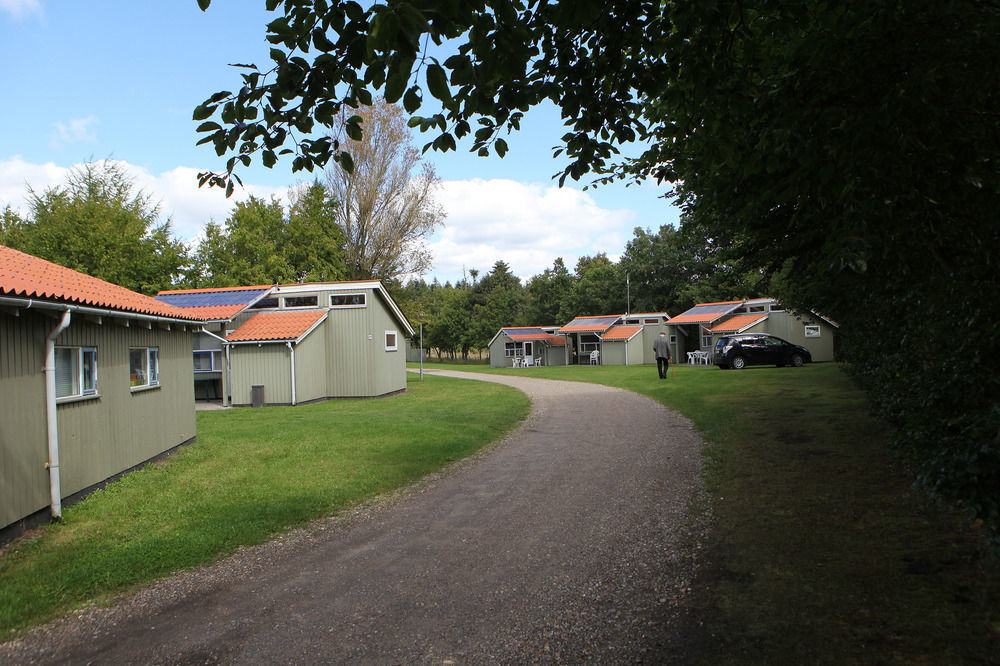 Dancamps Hampen Hotel Buitenkant foto